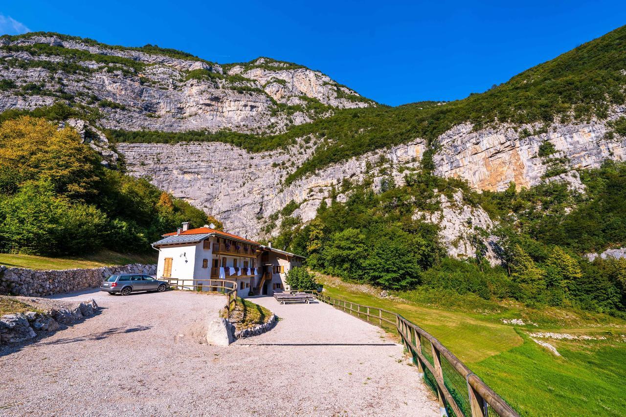 Limaro B&B Sarche di Calavino Exterior foto