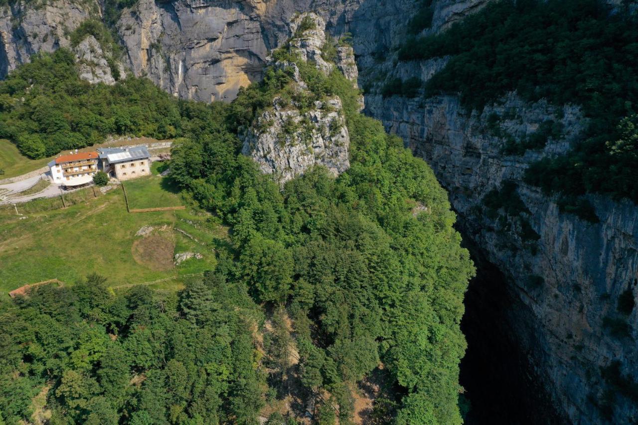 Limaro B&B Sarche di Calavino Exterior foto